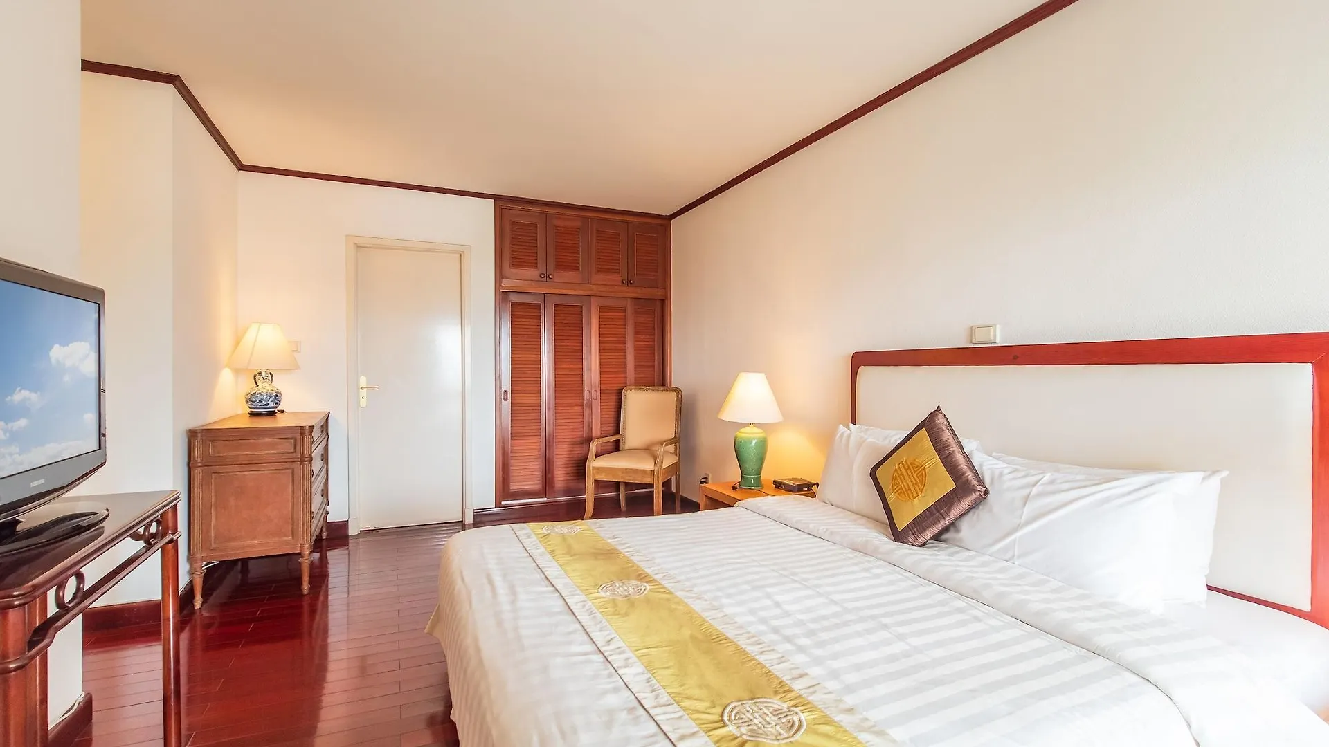 ***** Aparthotel Saigon Domaine Luxury Residences Ho Chi Minh City Vietnam